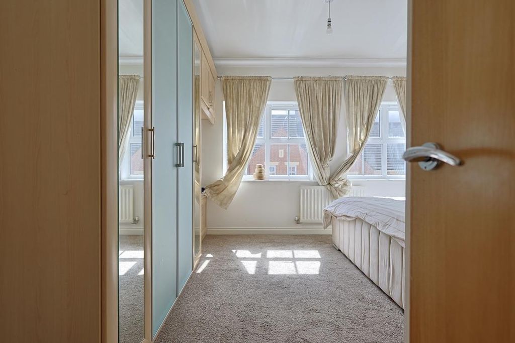Additional image 27 of 5 bed end terrace house for saleFeatherstone Grove, Newcastle Upon Tyne NE3
