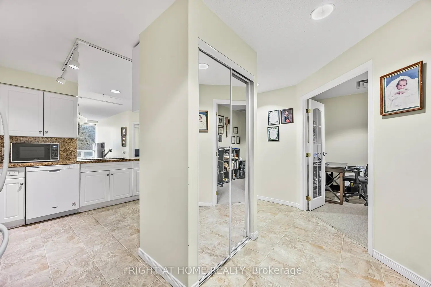 Additional image 2 of 74 Ross Street 53
