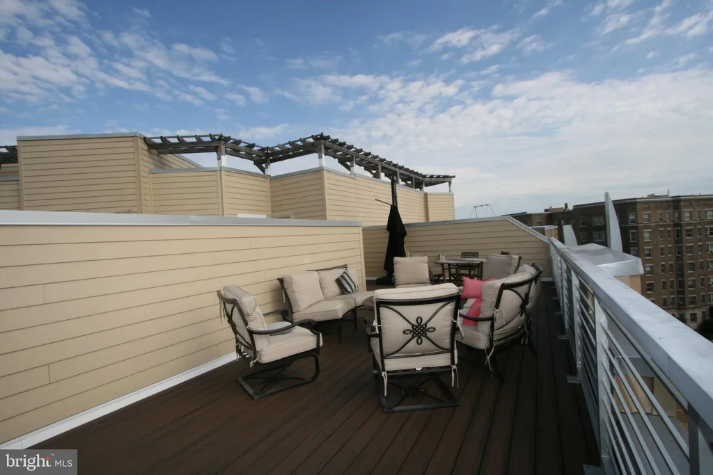 Additional image 32 of 2550 17th Street NW Unit 612, Washington, DC 20009