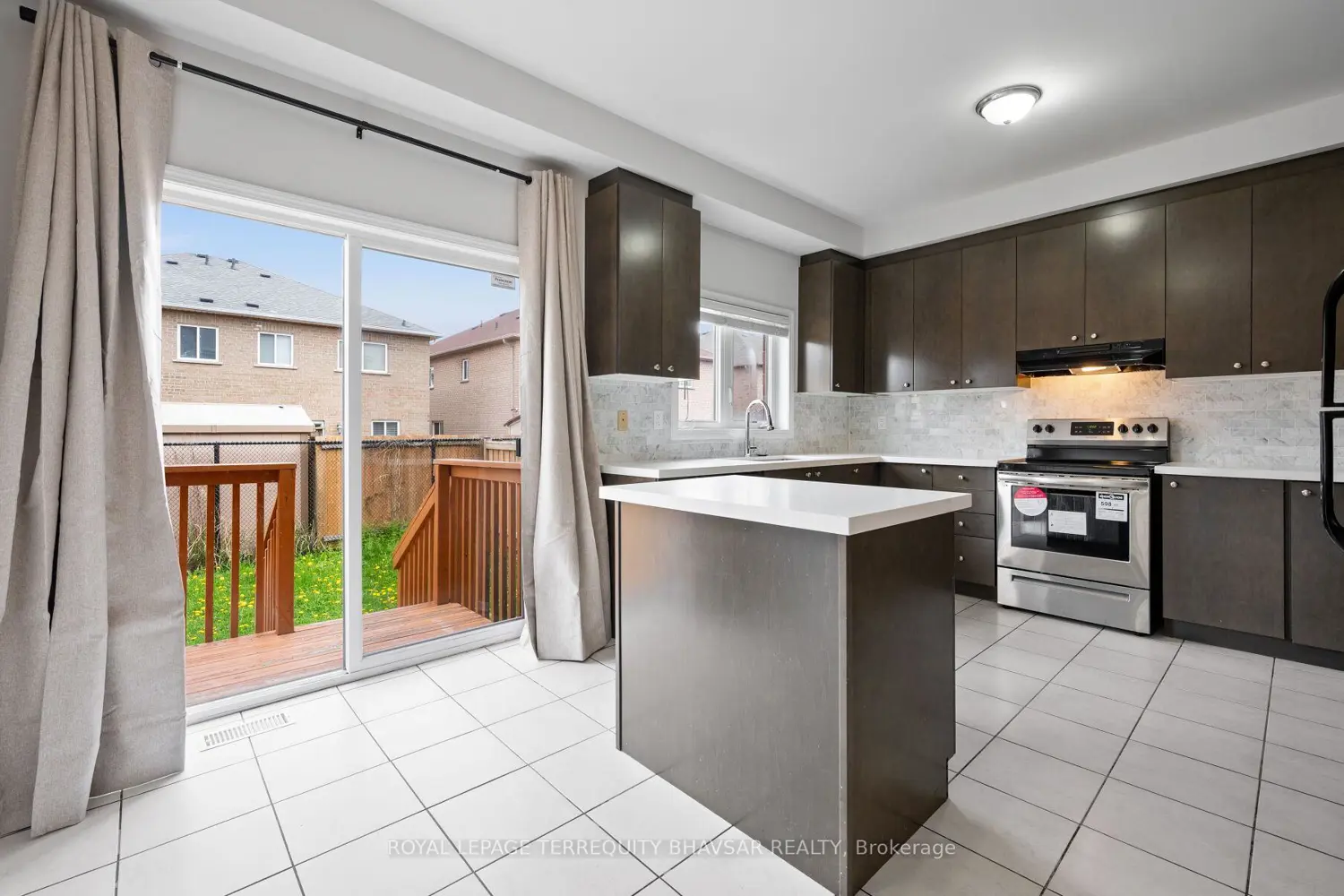 Additional image 7 of 902 Francine Crescent