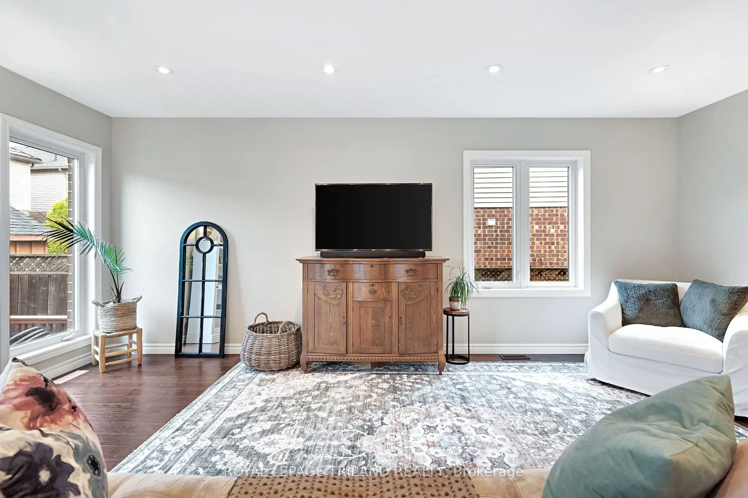 Additional image 4 of 3301 Casson Way
