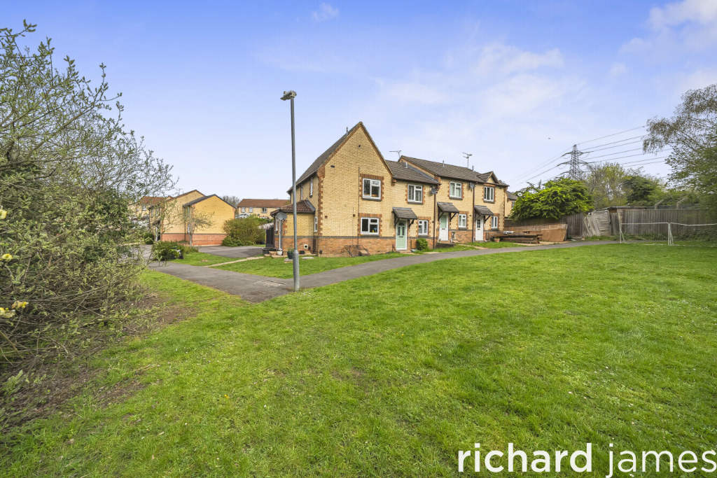 Additional image 20 of 3 bed end terrace house for saleThyme Close, Pembroke Park, Swindon SN2
