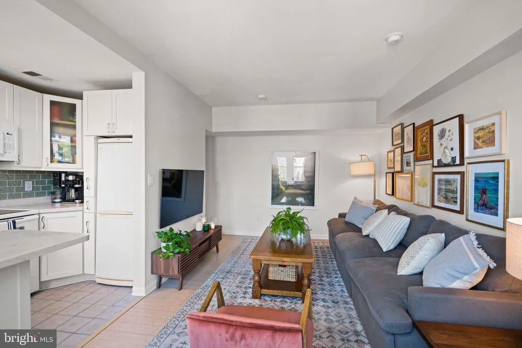 Additional image 7 of 1920 S Street NW Unit 305, Washington, DC 20009