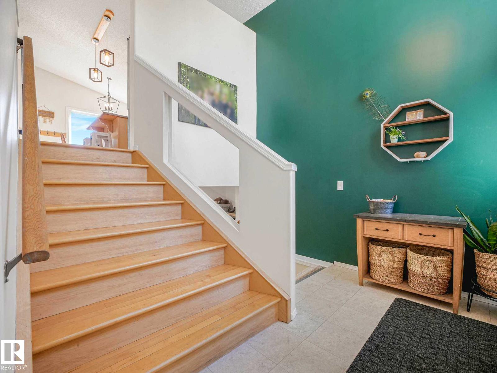 Additional image 3 of 3608 130 Avenue NW, Edmonton, AB, T8H1X3