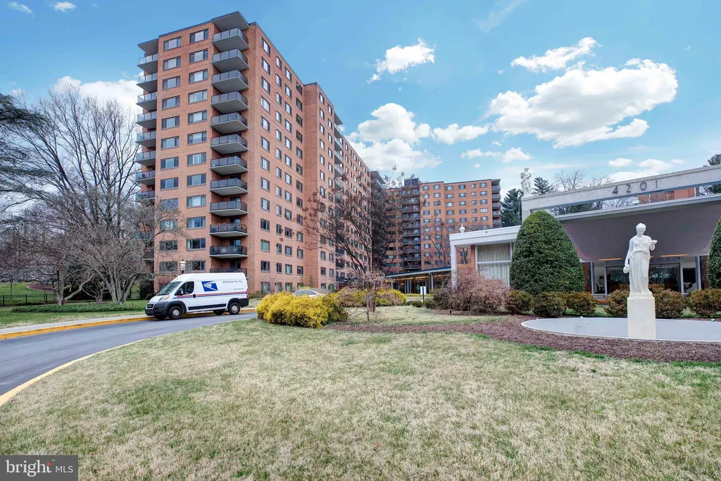 Additional image 2 of 4201 Cathedral Avenue NW Unit 511E, Washington, DC 20016