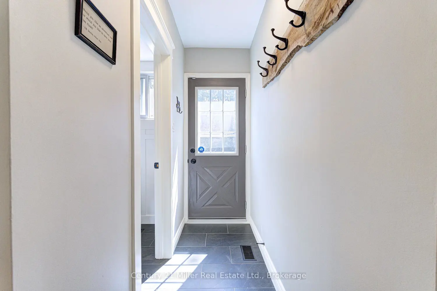 Additional image 8 of 418 Southland Crescent