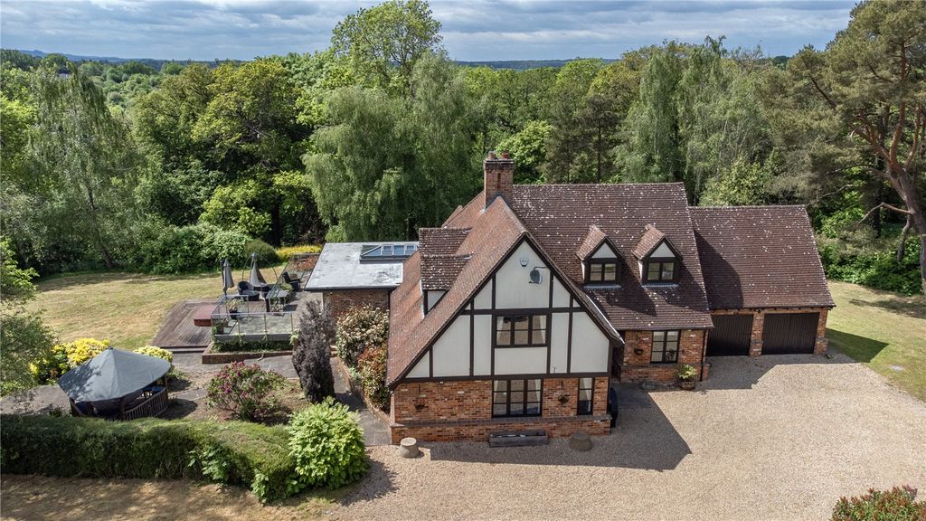 Additional image 23 of 5 bed detached house for saleSnelsmore Common, Newbury, Berkshire RG14