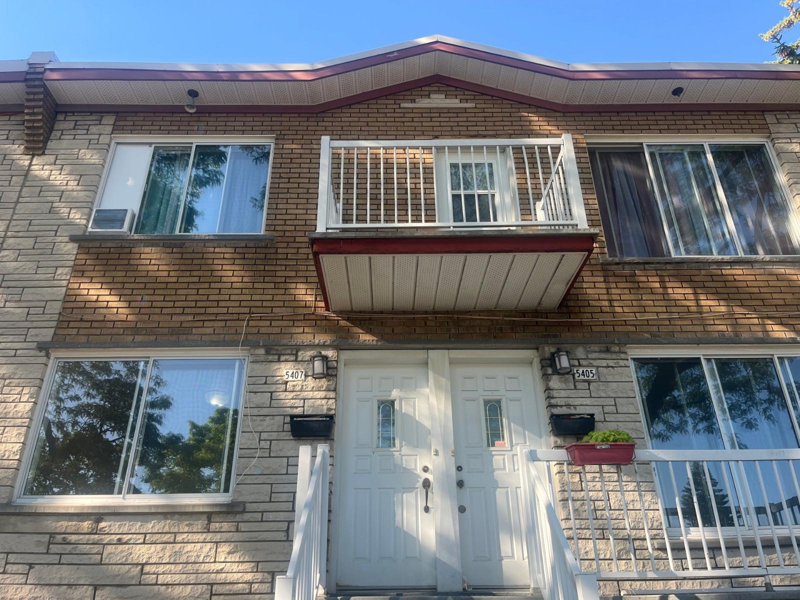 5405 Av. de Carignan