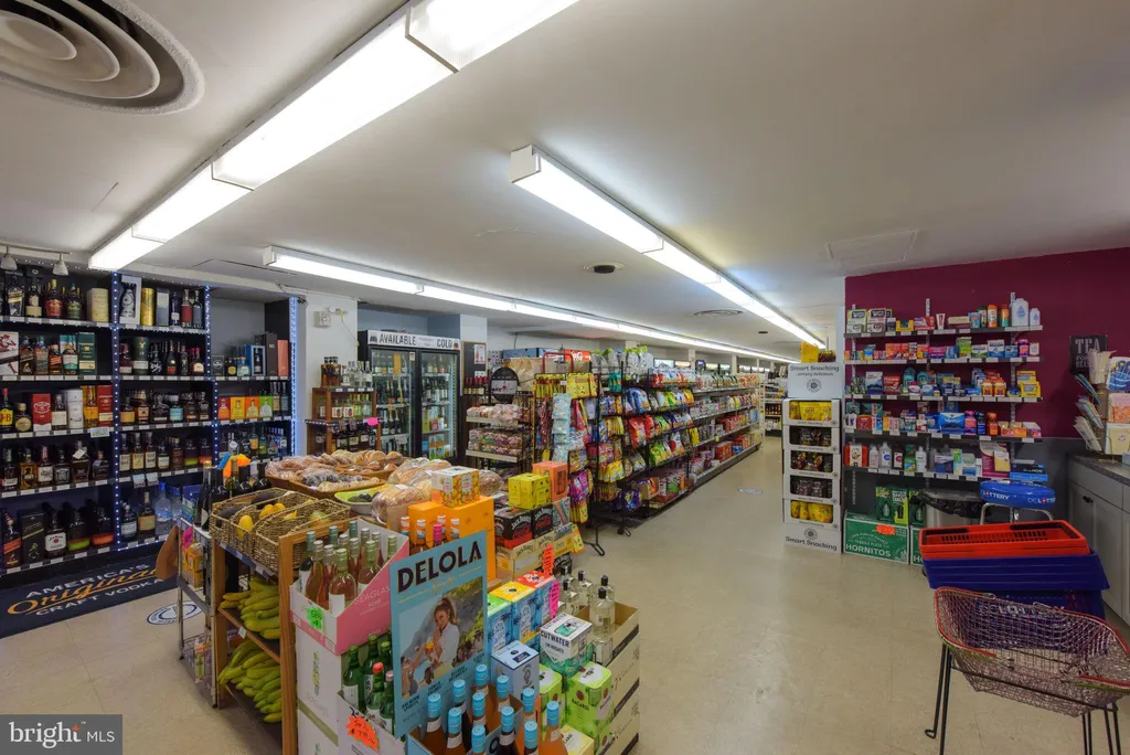 4201 Cathedral Avenue NW Unit 501W, Washington, DC 20016