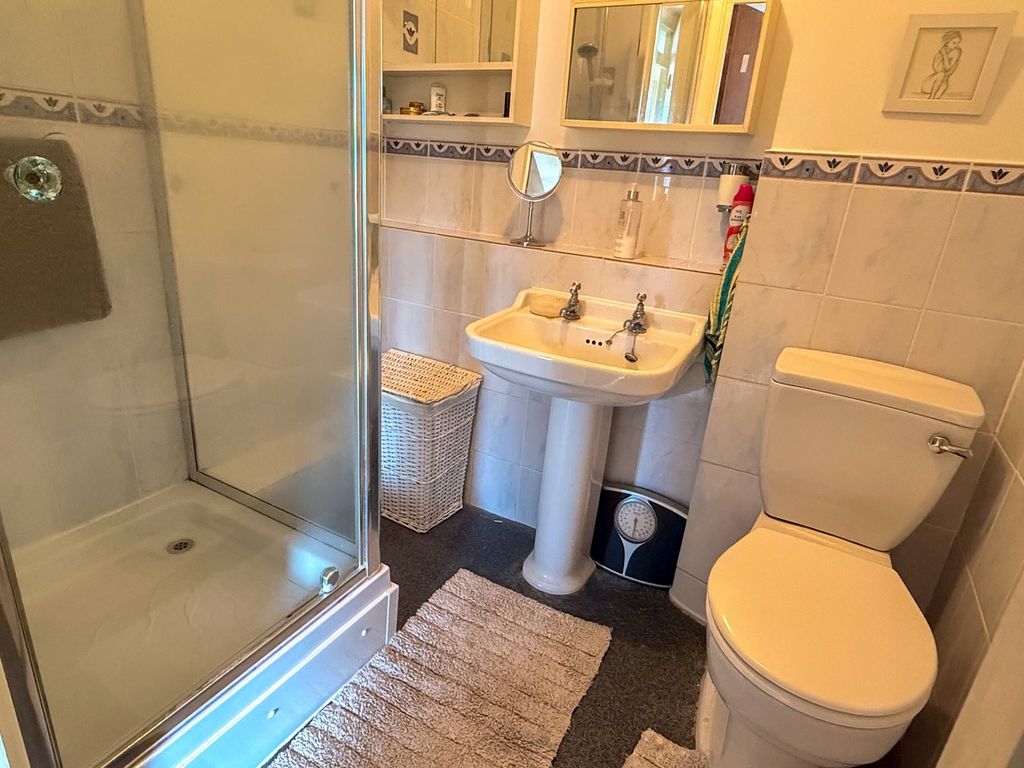 Additional image 6 of 1 bed flat for saleAshridge Court, Newbury RG14