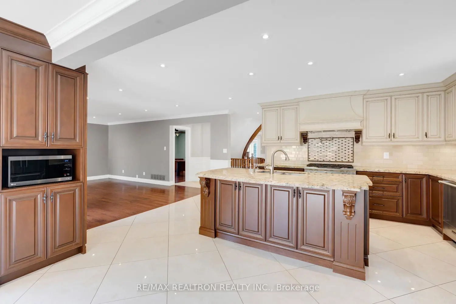 Additional image 7 of 26 Cowles Court