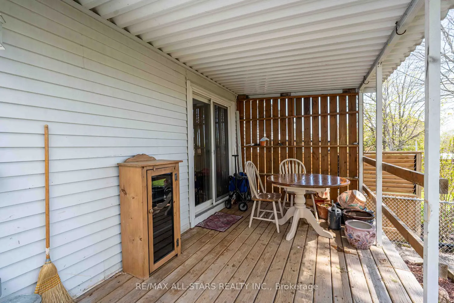 Additional image 17 of 2147 Springwood Road