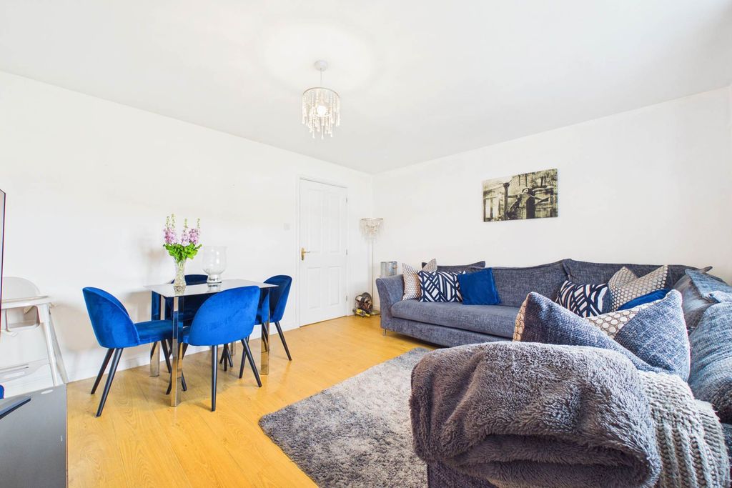 Additional image 4 of 2 bed flat for saleTaylor Avenue, Motherwell ML1
