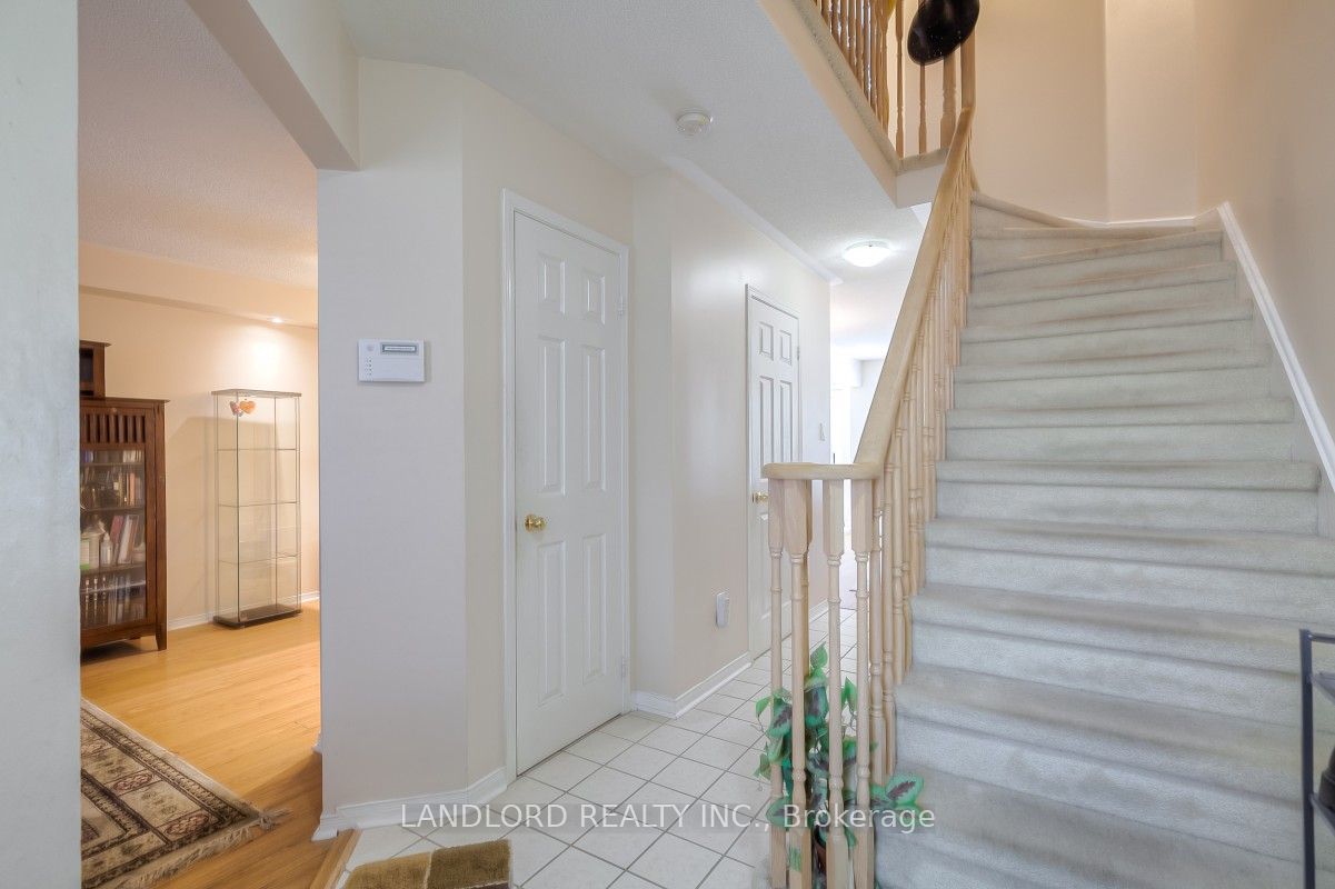 Additional image 4 of 107-2555 Thomas Street, Mississauga, ON, L5M 5P6