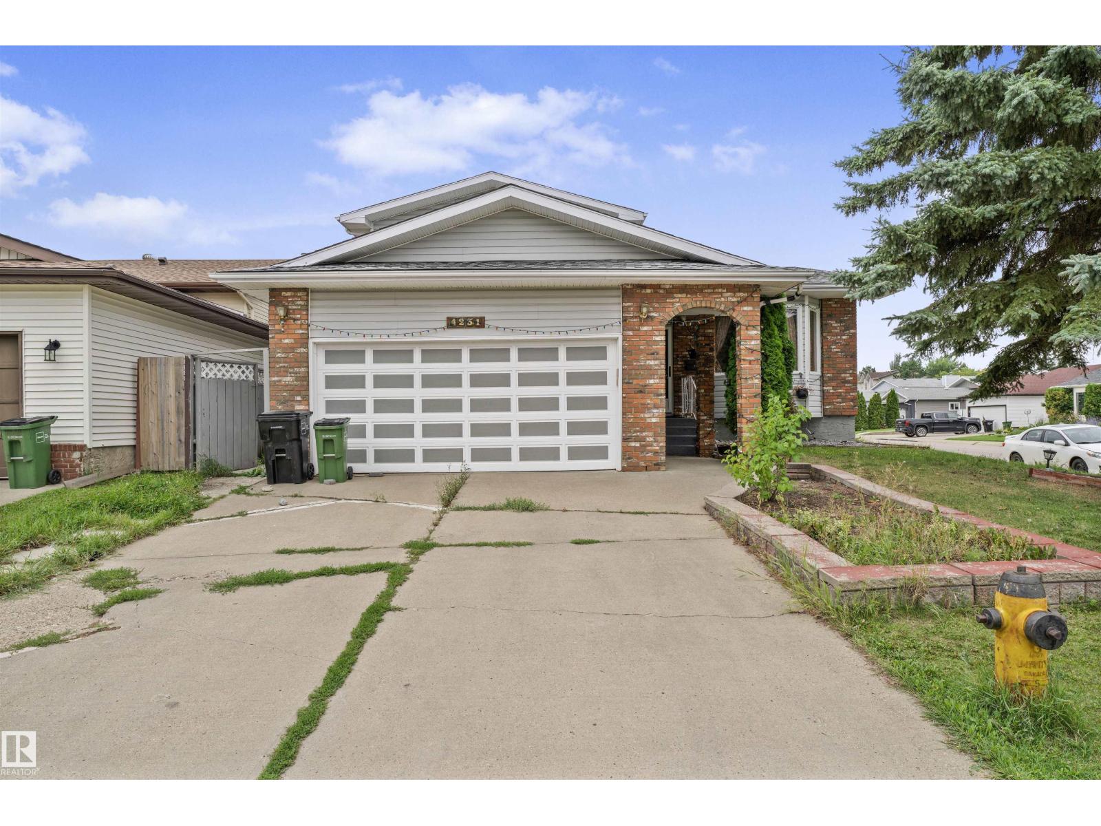4231 32 Avenue NW, Edmonton, AB, T6L3W5
