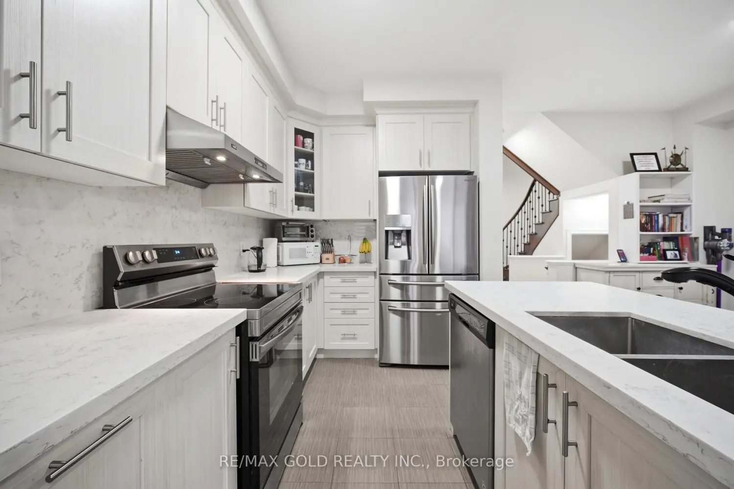 Additional image 5 of 41 Davenfield Circle