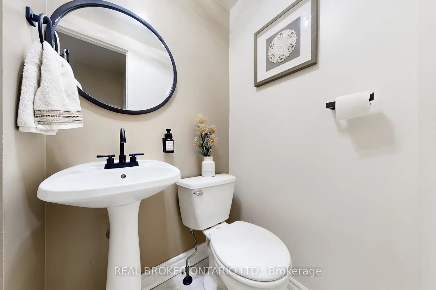 Additional image 7 of 12 Woodglen Way