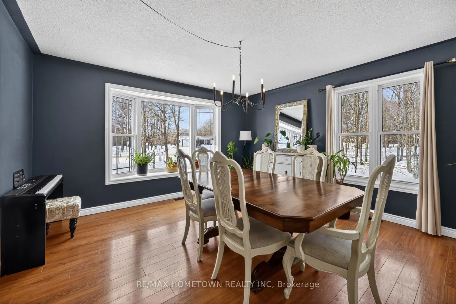 Additional image 4 of 5475 Dejong Road