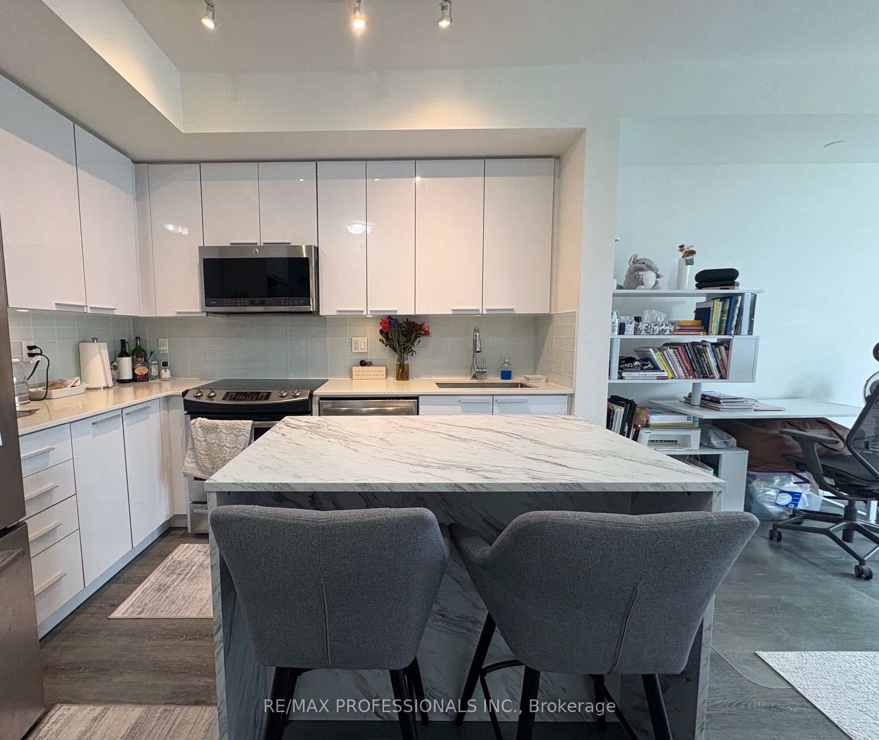 Additional image 5 of 802-10 Park Lawn Road, Toronto, ON, M8Y 3H8