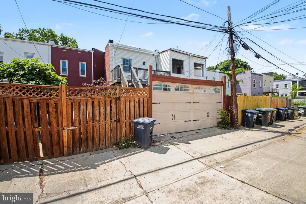 Additional image 30 of 219 P Street NW, Washington, DC 20001