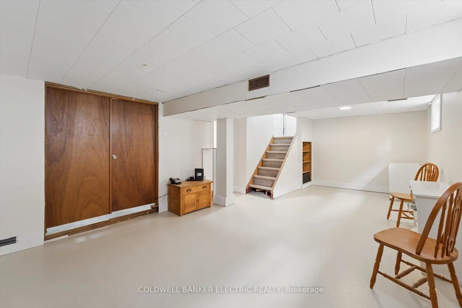 Additional image 15 of 252 Aberdeen Avenue