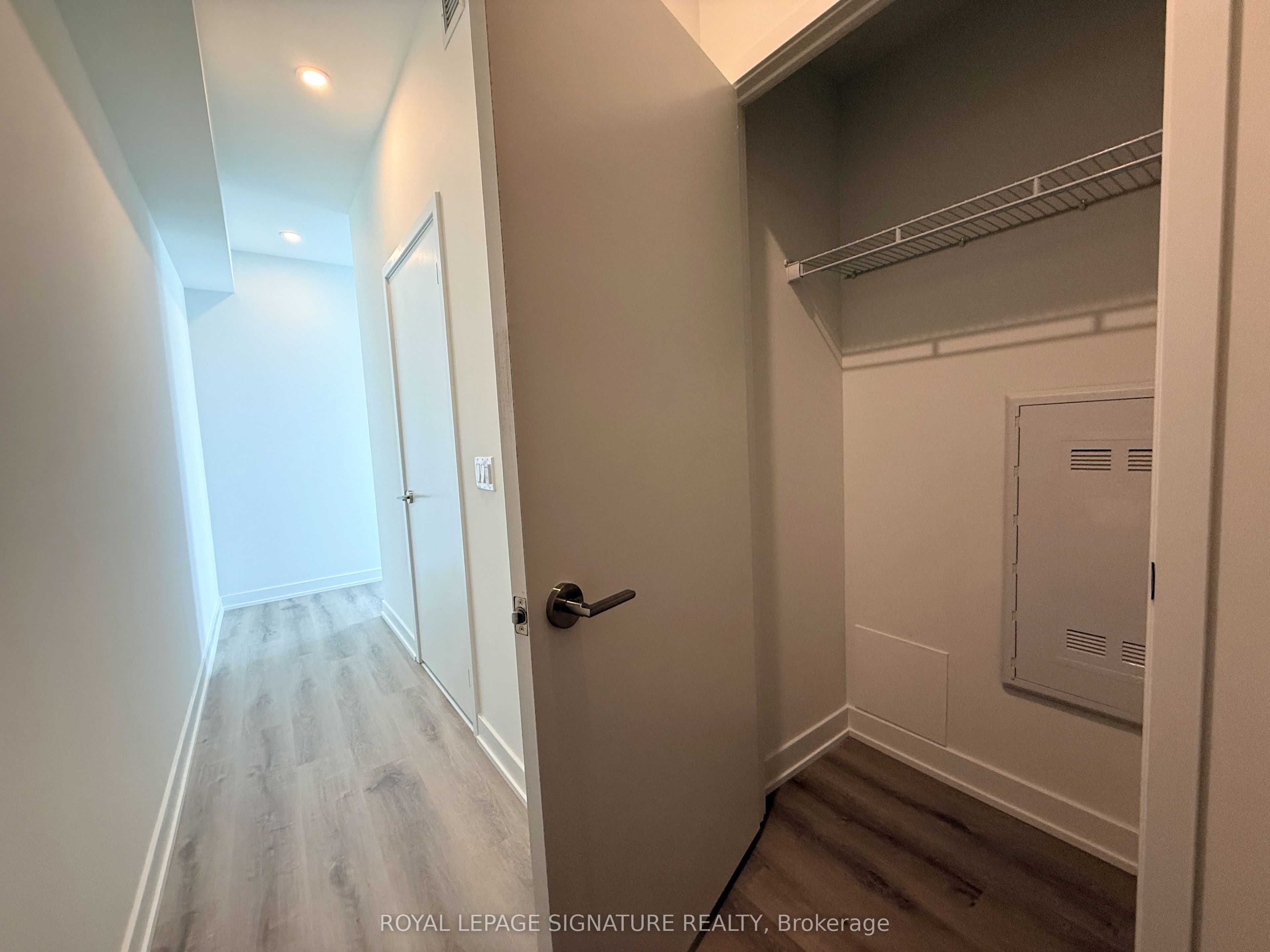 Additional image 2 of 1911-1 Fairview Road E, Mississauga, ON, L5A 4C6