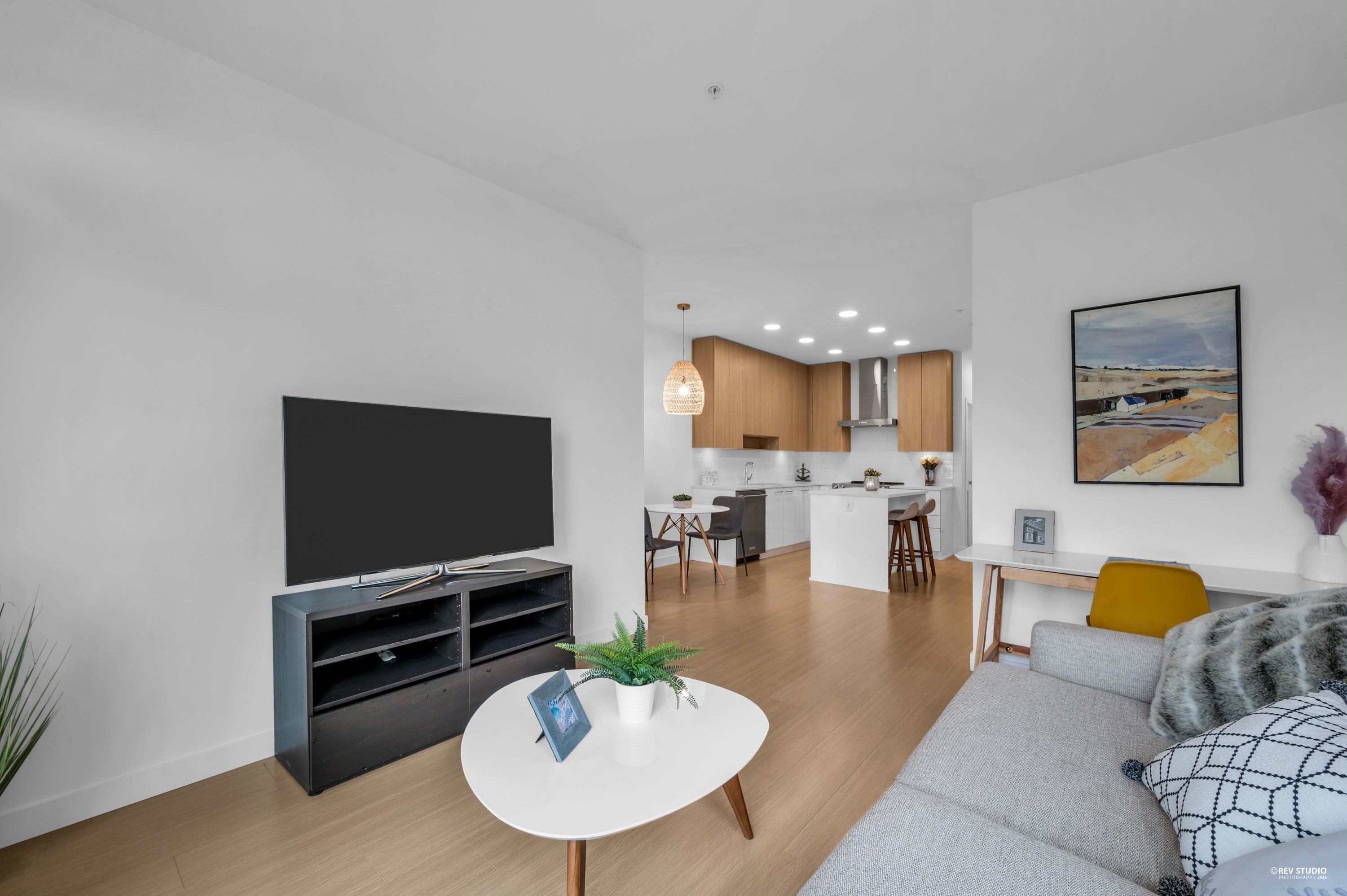 Additional image 4 of 318-5460 Broadway , Burnaby, BC, V5B 0B4
