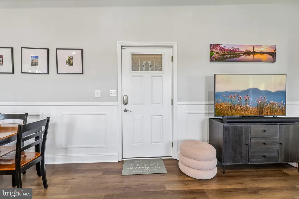 Additional image 9 of 233 S Street NE Unit 5, Washington, DC 20002