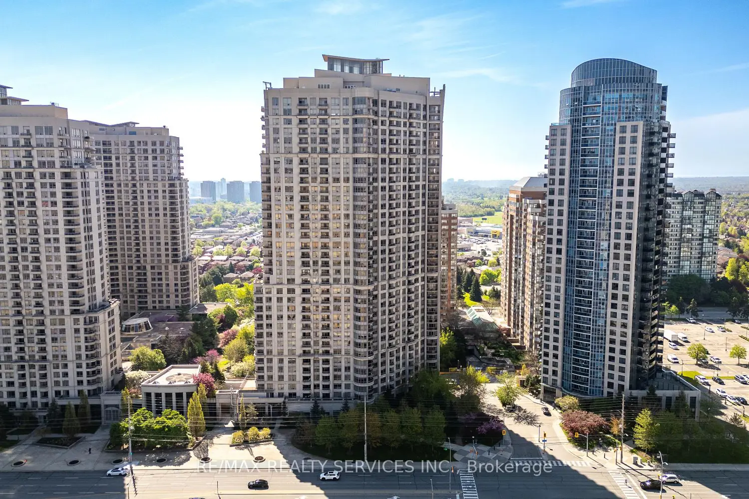 Additional image 20 of 310 Burnhamthorpe Road 1711
