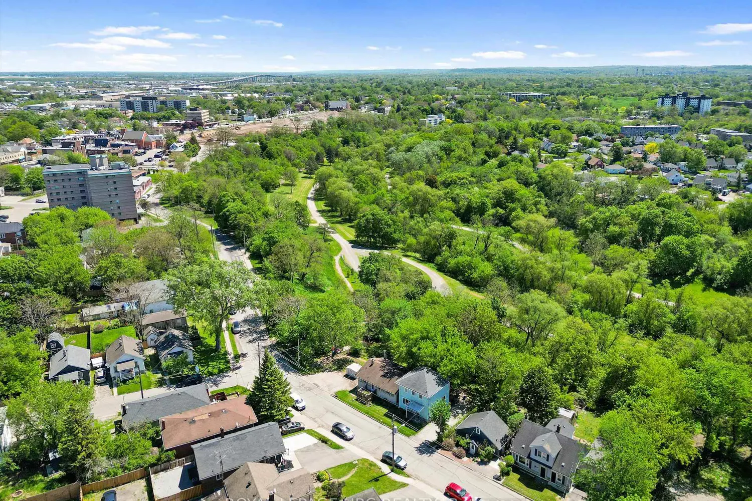 Additional image 8 of 27 Gale Crescent