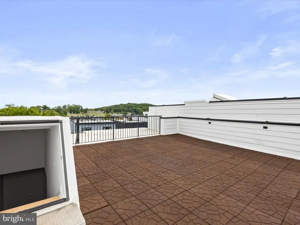 Additional image 24 of 1253 Holbrook Terrace NE Unit B, Washington, DC 20002