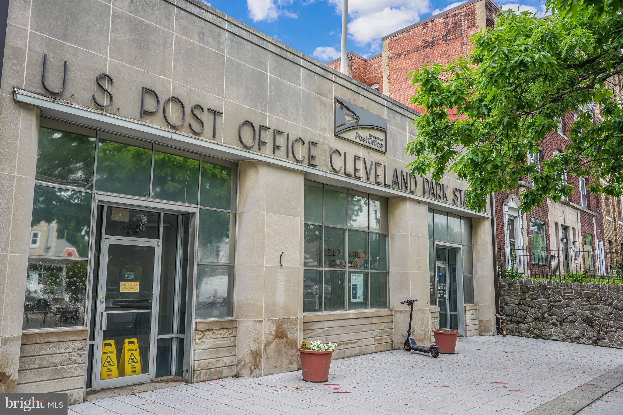 Additional image 84 of 2901 Newark St NW, Washington, DC 20008