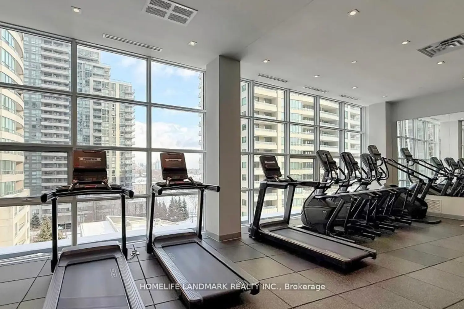 4955 Yonge Street 1009 photo 5