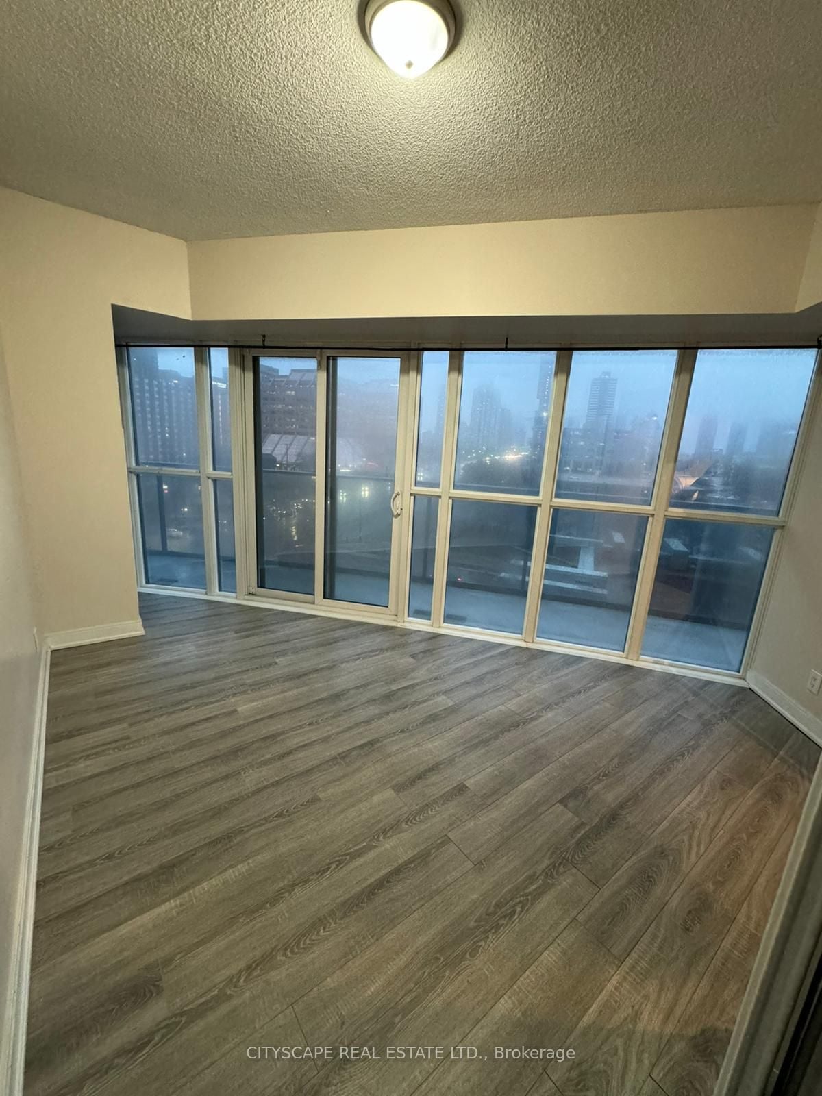 504-60 Absolute Avenue, Mississauga, ON, L4Z 0A9