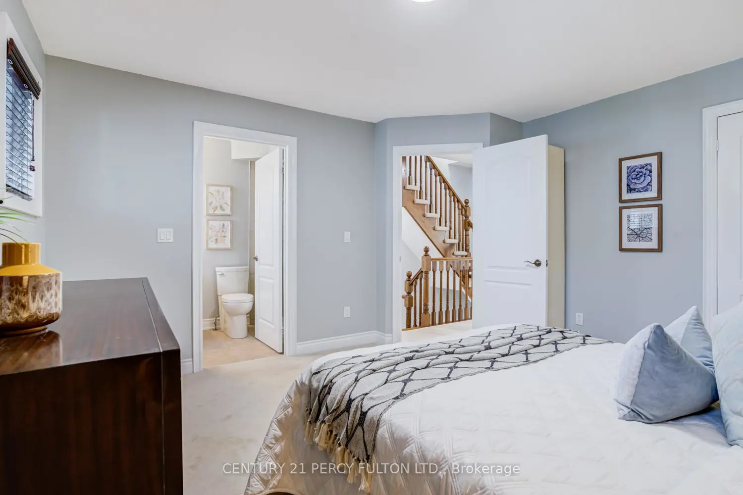 Additional image 9 of 1295 Wharf Street 3