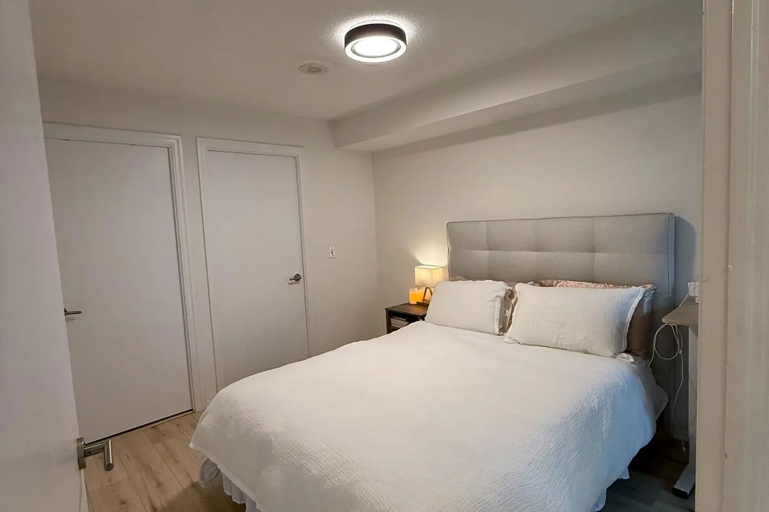 16 Yonge Street 601 photo 4
