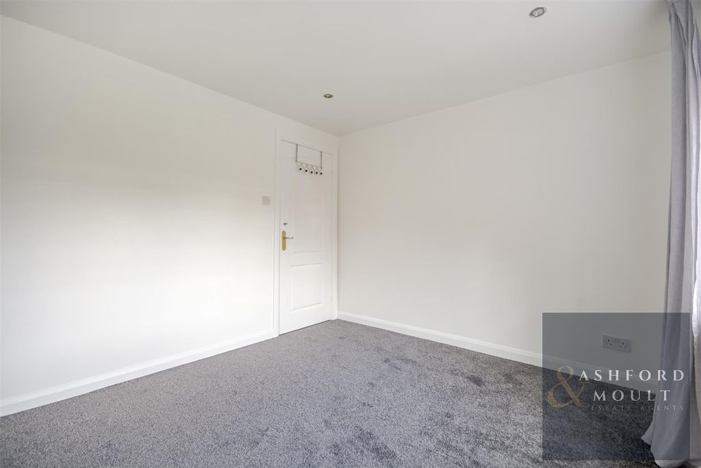 Additional image 6 of 4 bed flat for saleMain Street, Calverton, Nottingham NG14