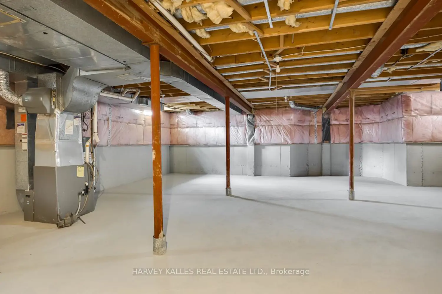Additional image 14 of 4471 Romfield Crescent