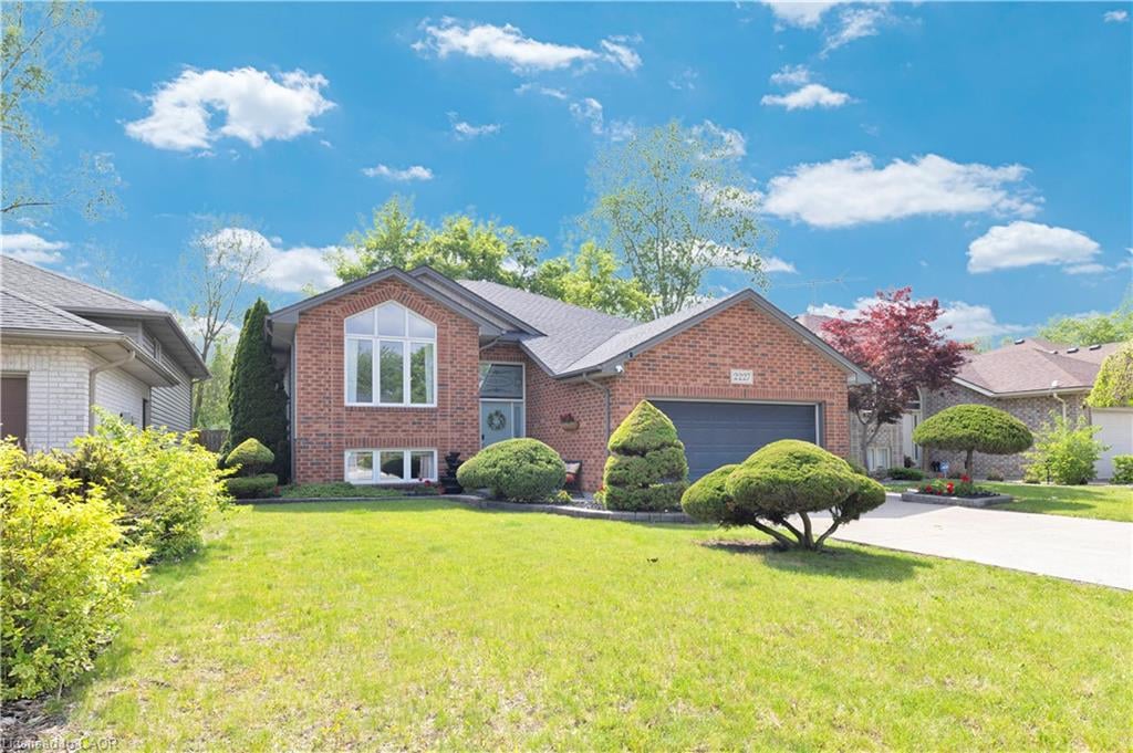 2227 St. Clair Avenue, Essex, ON, N9B 3W4