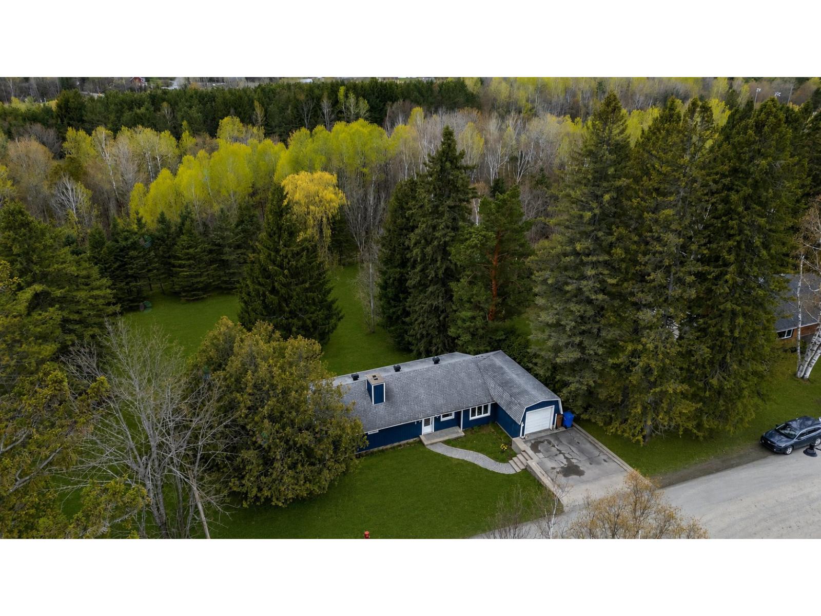 1129 Rue Principale