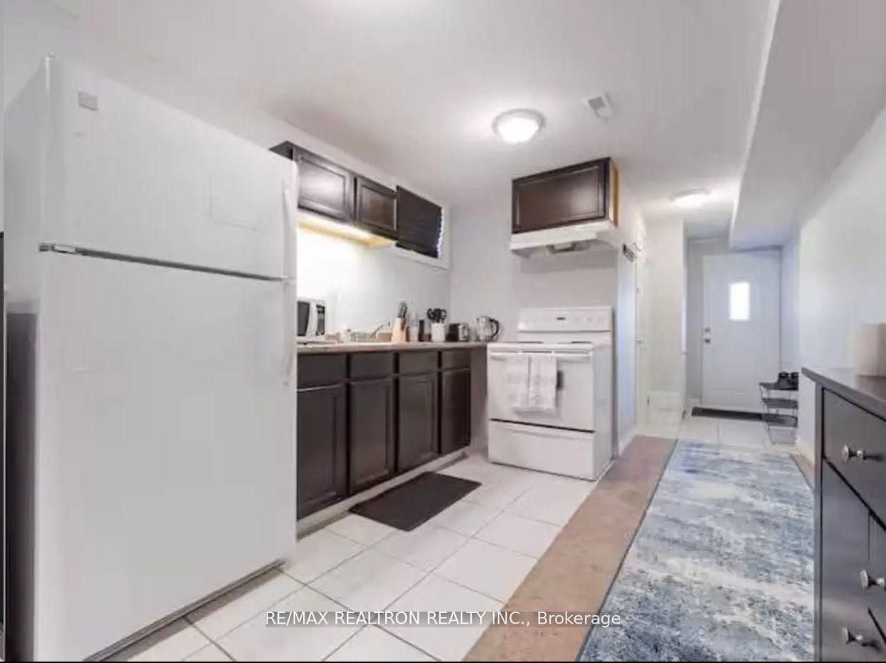 Additional image 2 of Lower-1188 Shadeland Drive, Mississauga, ON, L5C 1P4