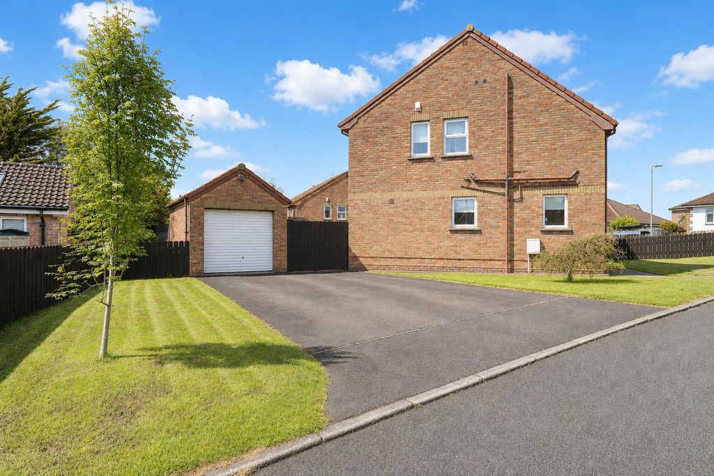 Additional image 19 of 3 bed semi-detached house for sale27 Regency Park, Newtownards BT23