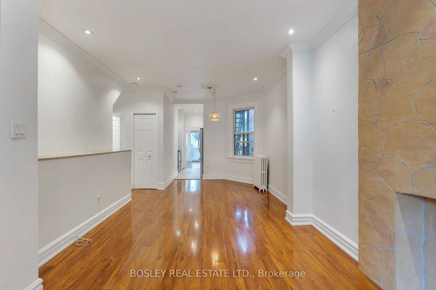 123 Seaton Street photo 4