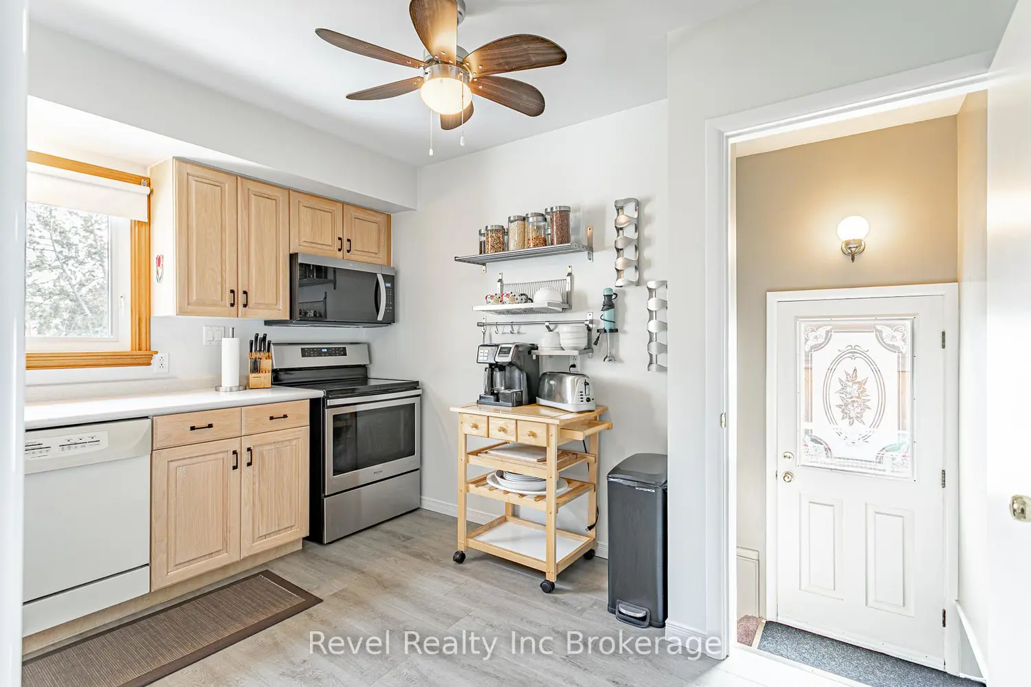 Additional image 5 of 793 Gladstone Drive