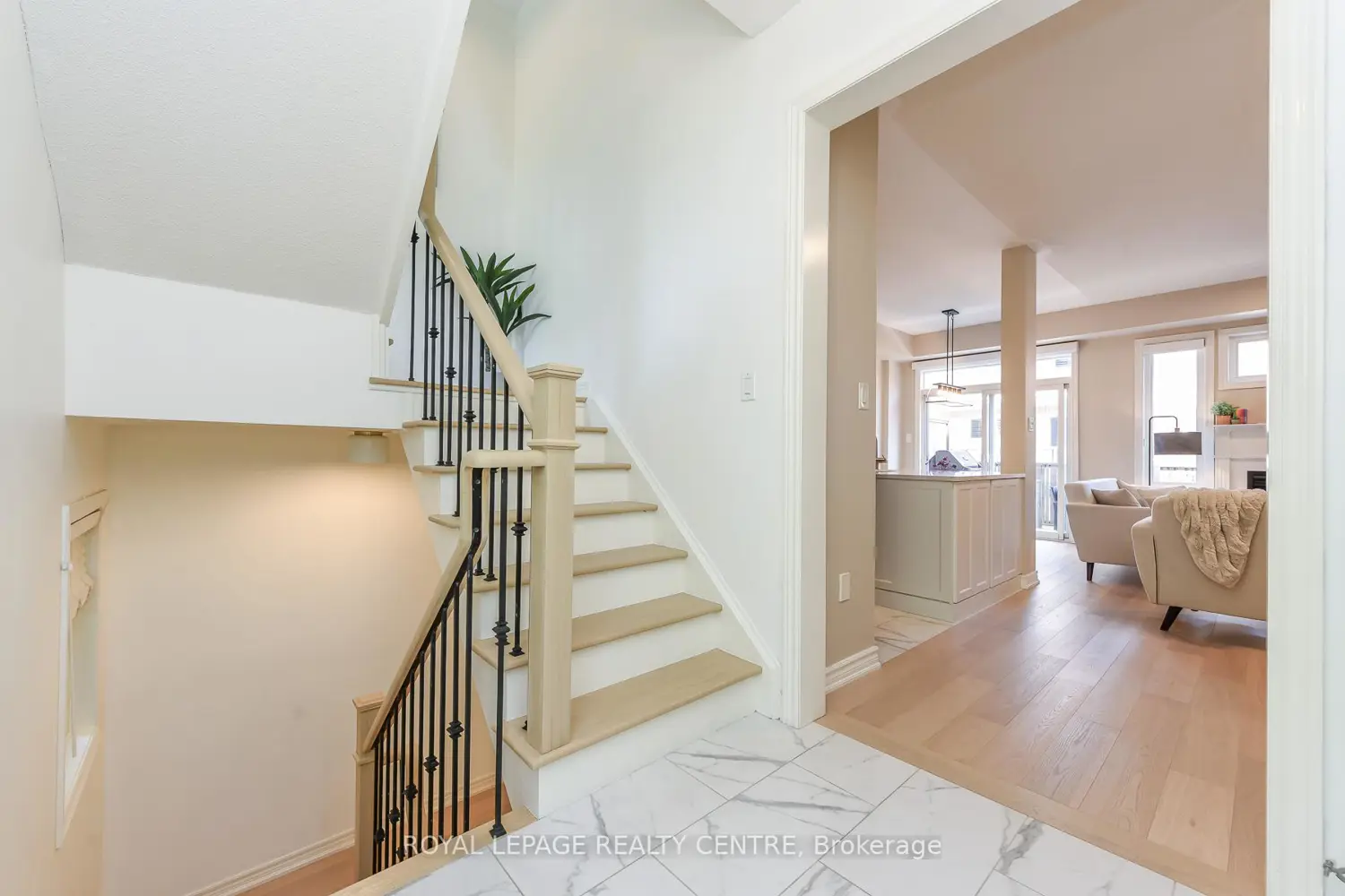 Additional image 2 of 60 Rosewood Avenue 210