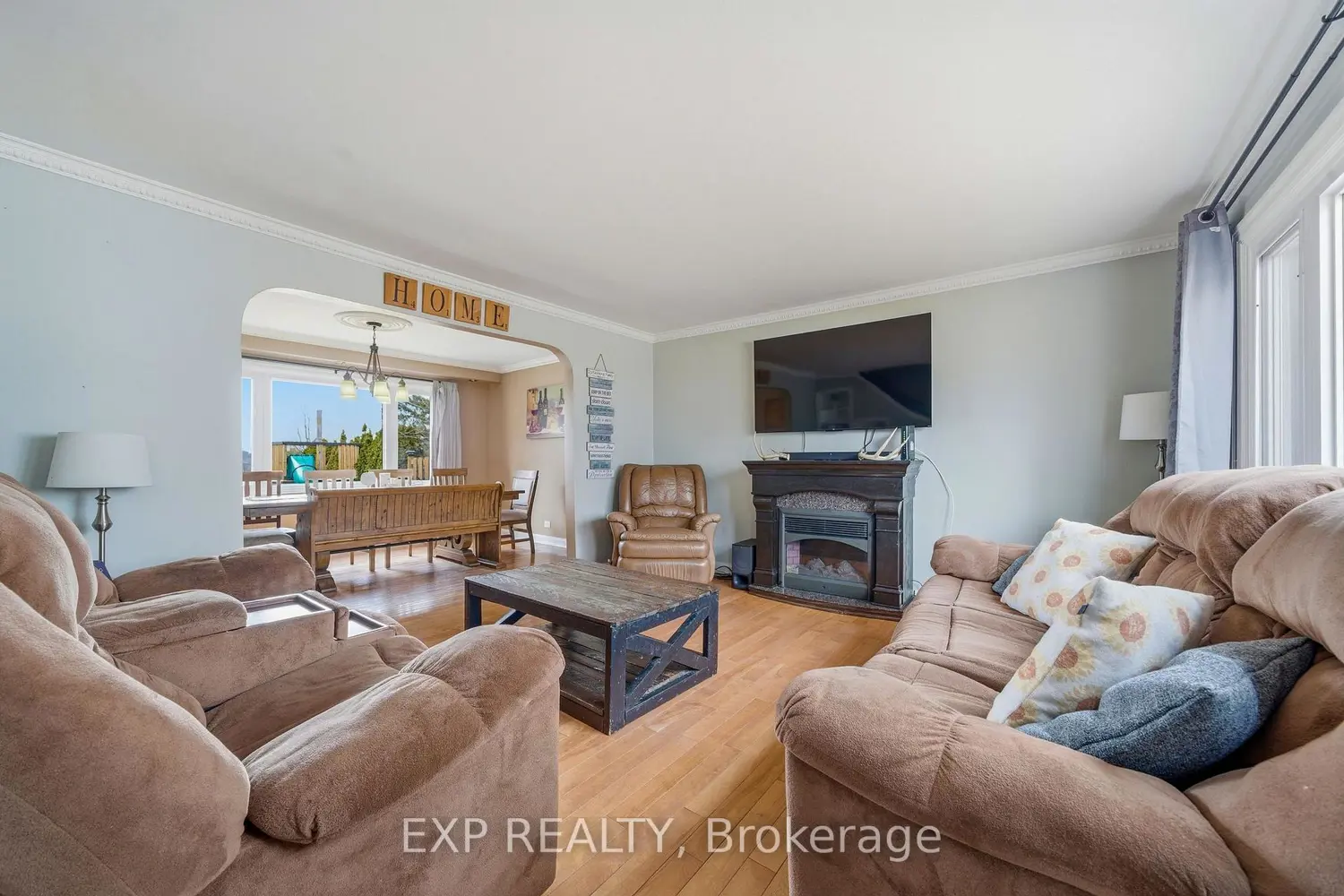 10 Valleyview Crescent