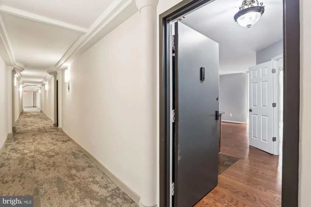 Additional image 3 of 950 25th Street NW Unit 407-N, Washington, DC 20037
