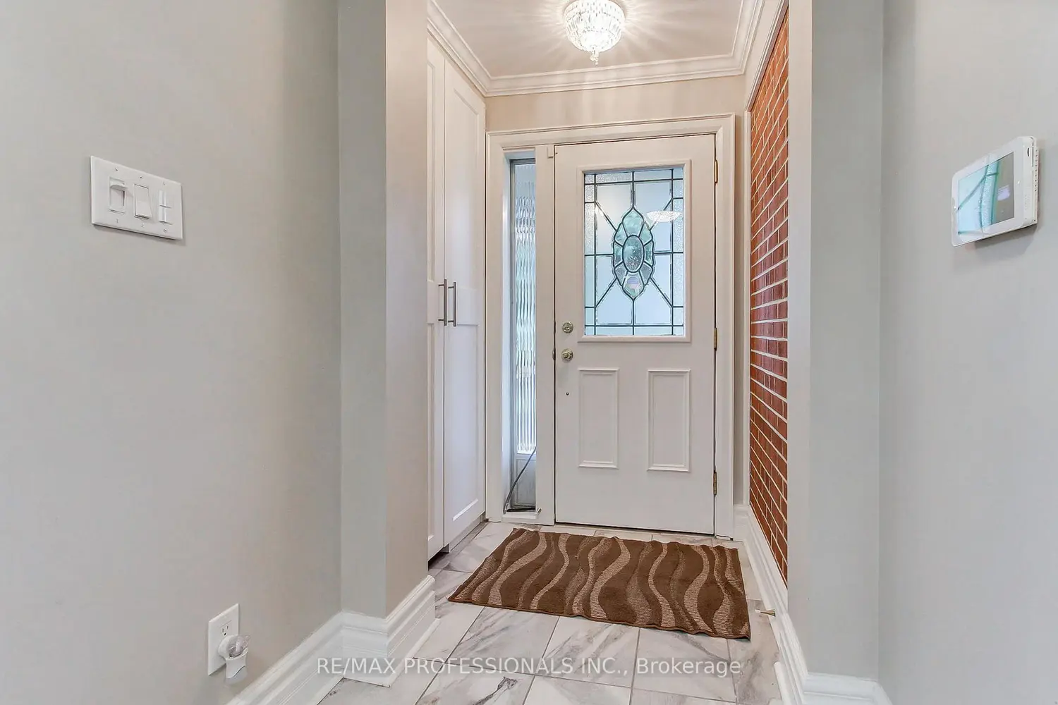 40 Cowley Avenue photo 2