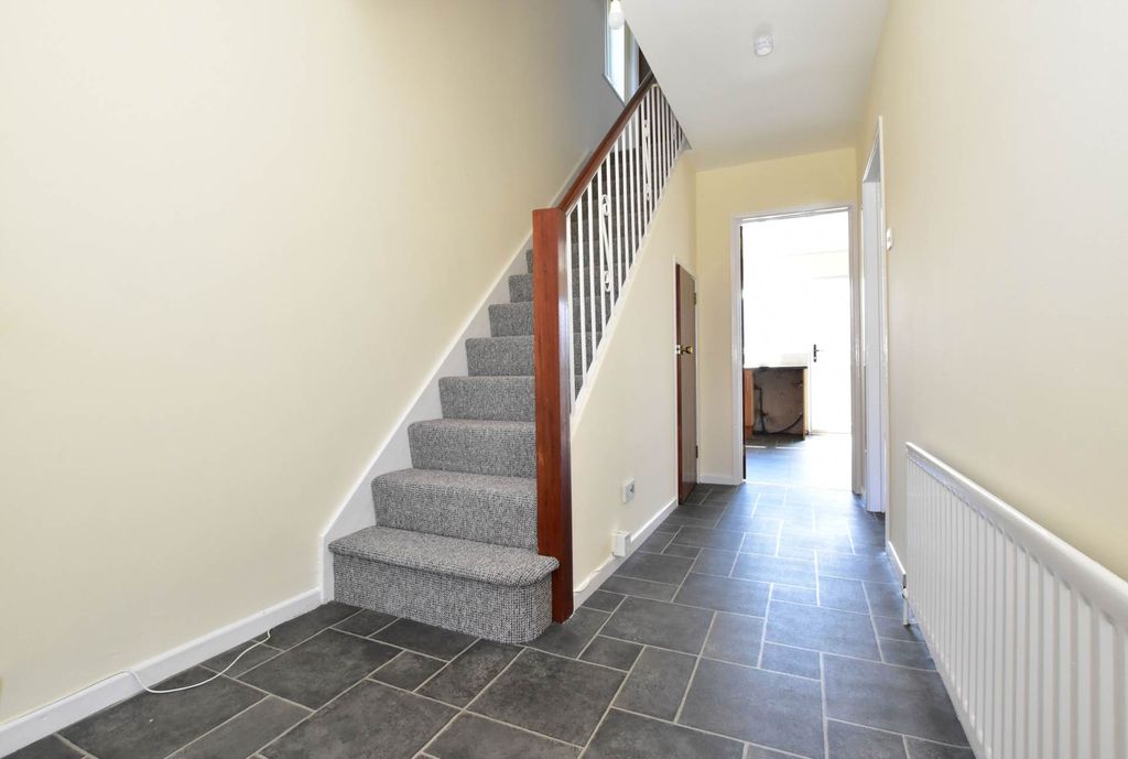 Additional image 4 of 3 bed semi-detached house for saleCarlton Heights, Bangor BT19