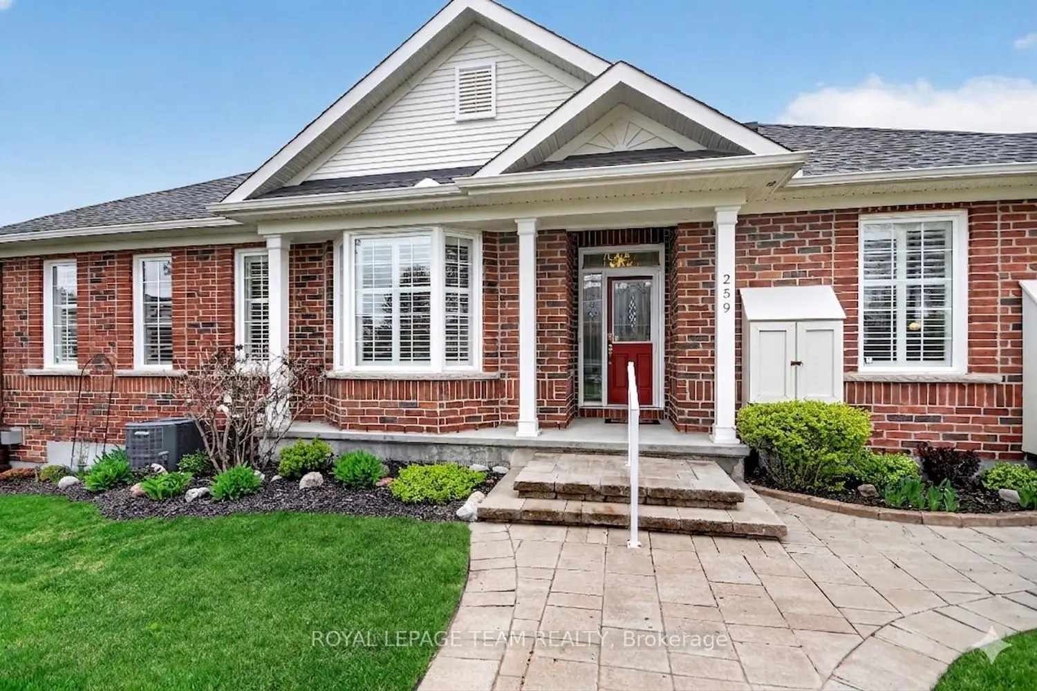 259 Cairnsmore Circle photo 2